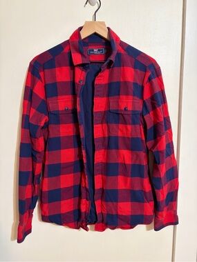 Vineyard Vines // heavy flannel shacket S
